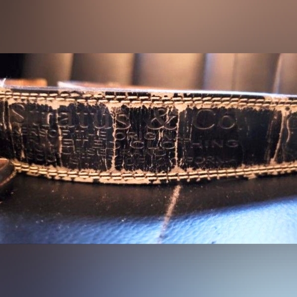 MYSTERIOUS ANTIQUE LEVI'S BAY STRAUSS BELT MENS SIZE SMALL - Picture 3 of 13
